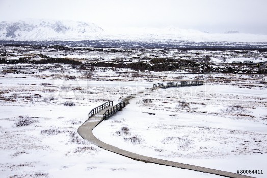 Bild på Islanda strada nella neve e ghiaccio
